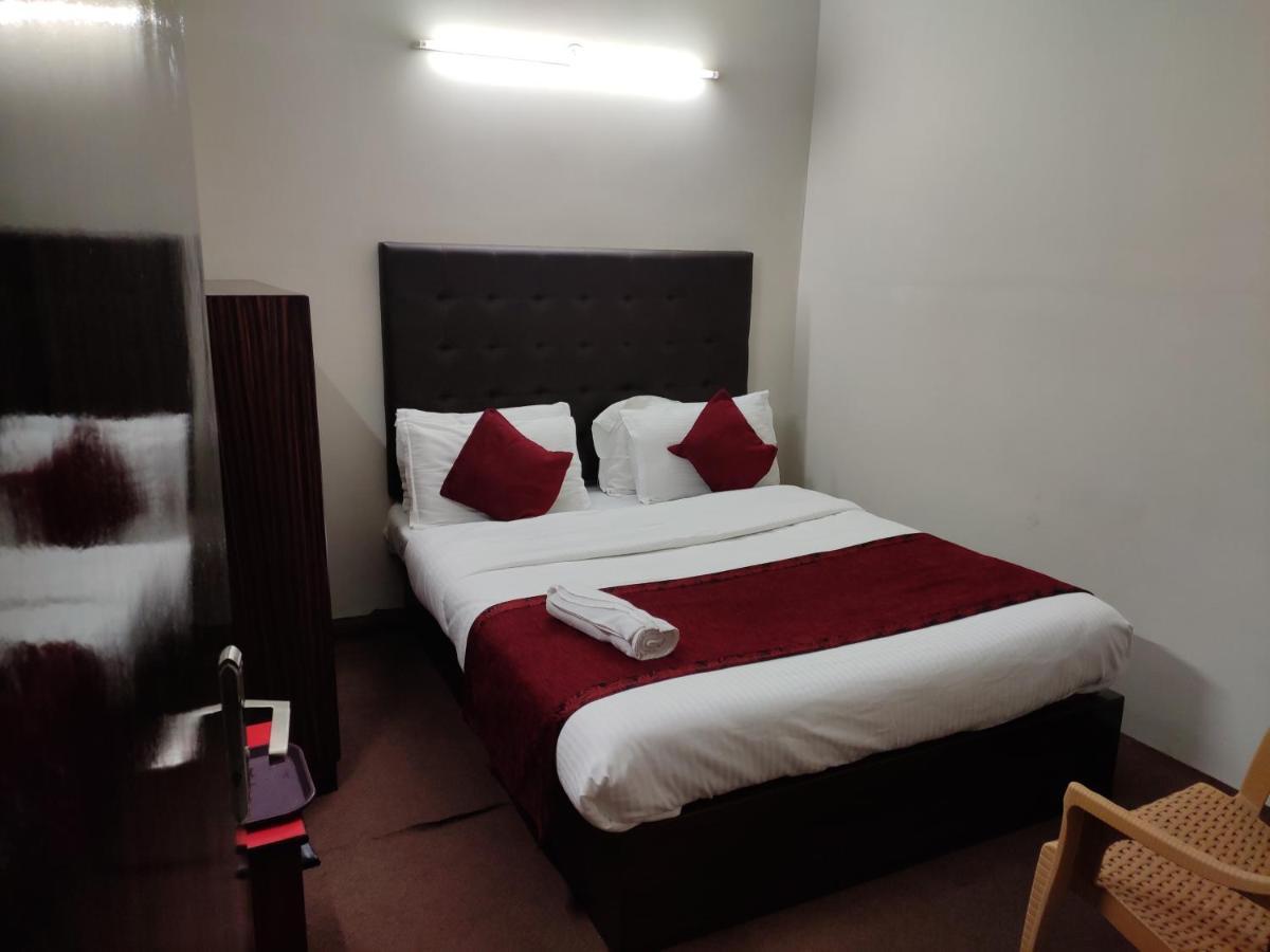 Hotel Zambala 甘托克 外观 照片
