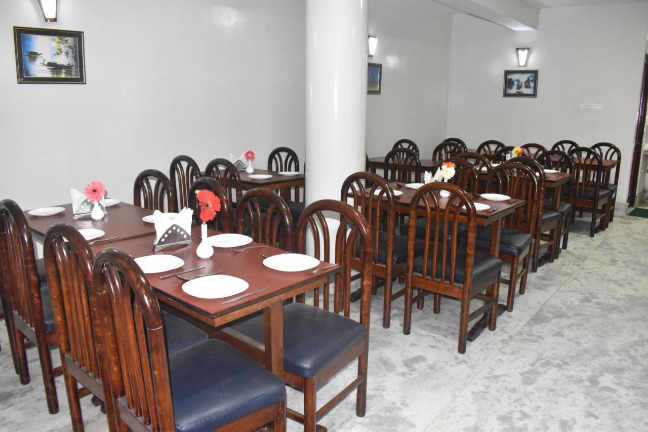 Hotel Zambala 甘托克 外观 照片