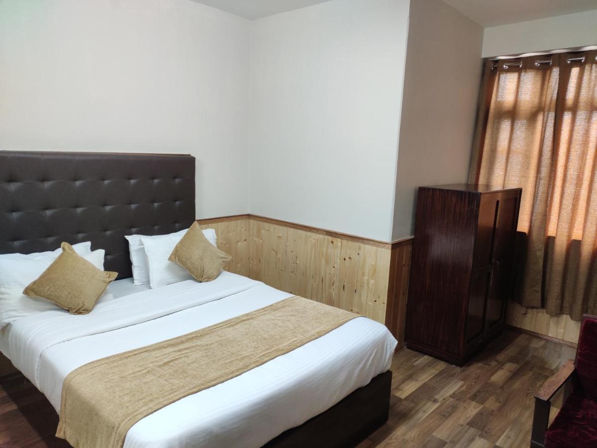 Hotel Zambala 甘托克 外观 照片