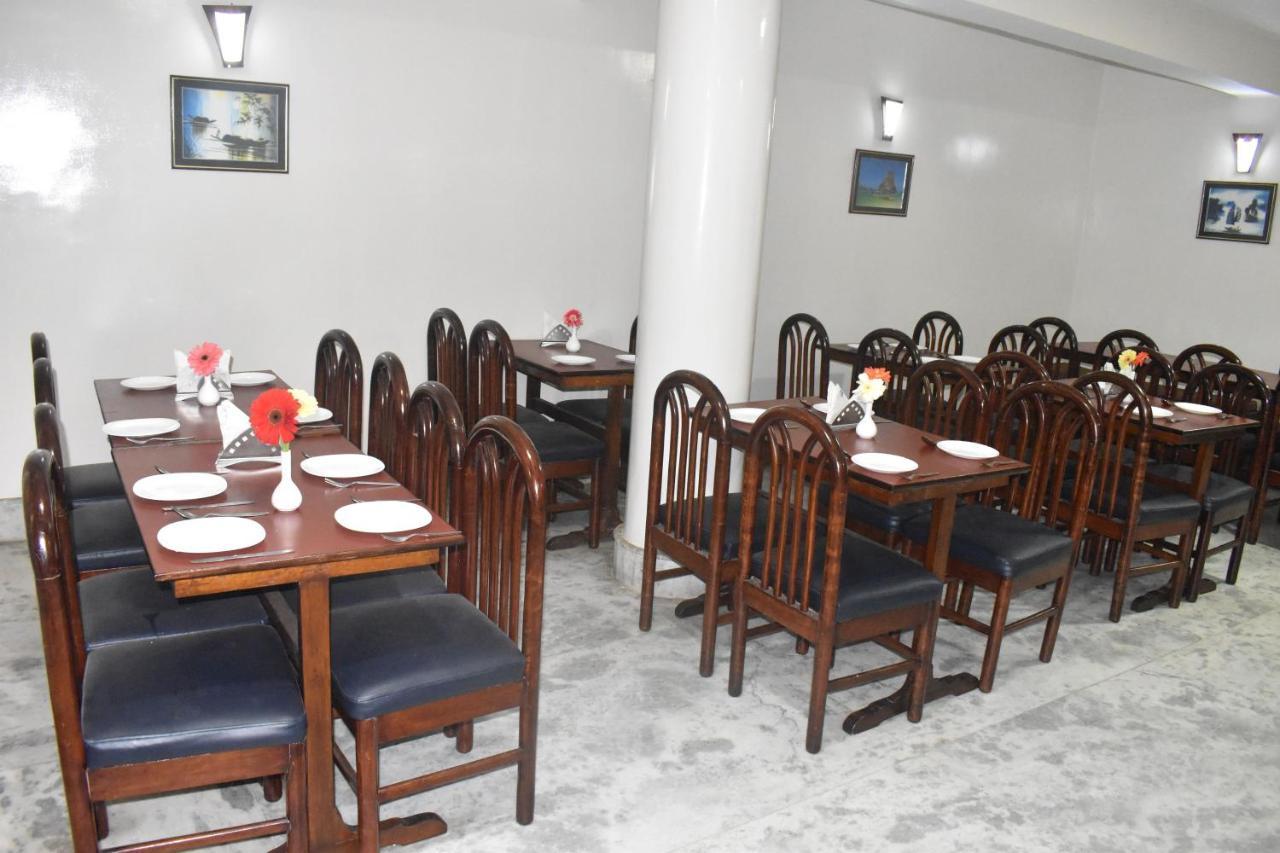 Hotel Zambala 甘托克 外观 照片